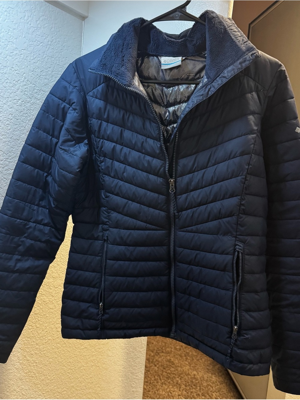 Women’s Columbia Navy Blue Omni-Heat Lightweight Puffer Jacket - Size XS